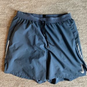 SOLD: Nike Flex Shorts